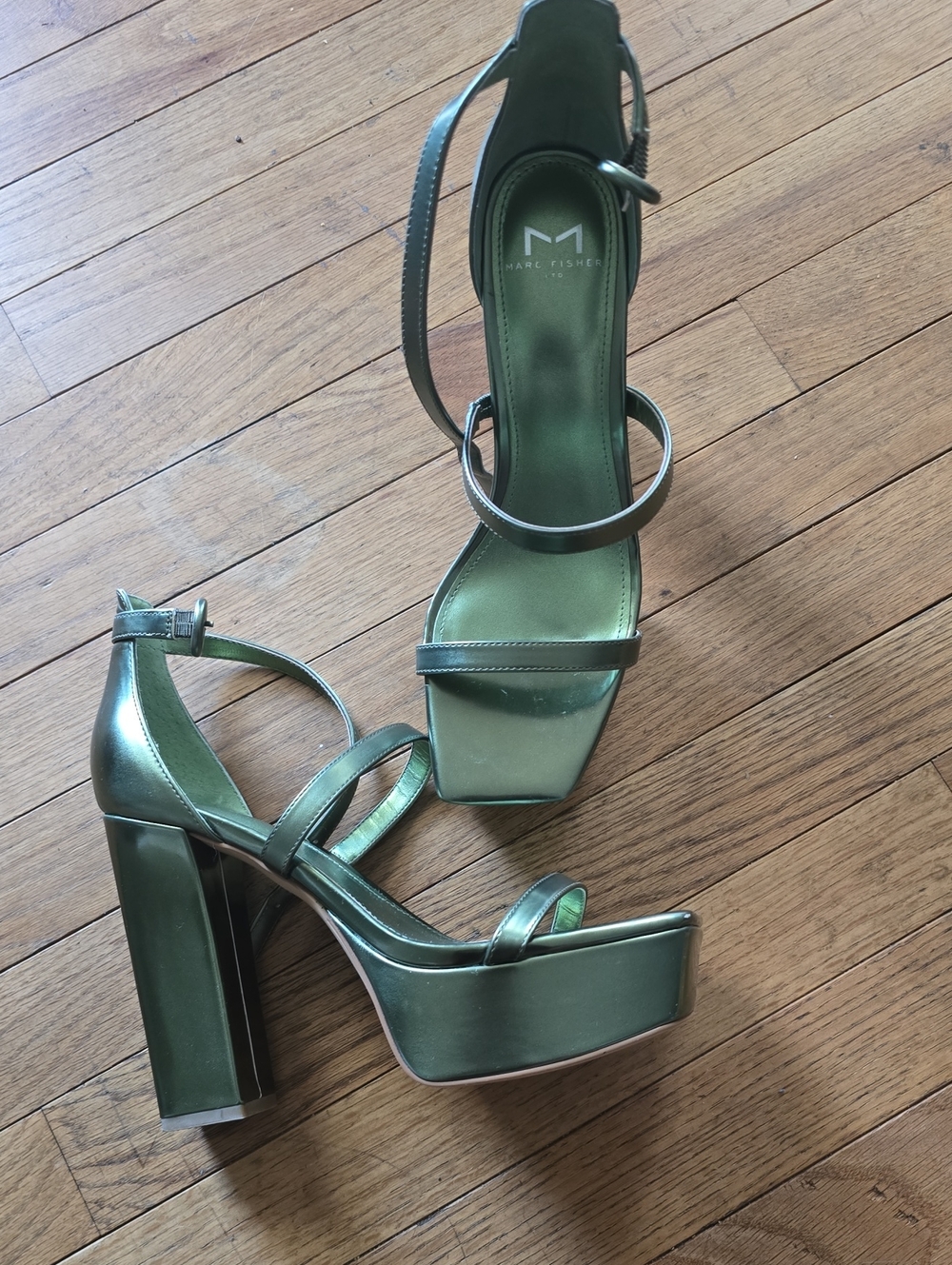 Marc Fisher Metallic Olive Green Platform Block Heel Sandals